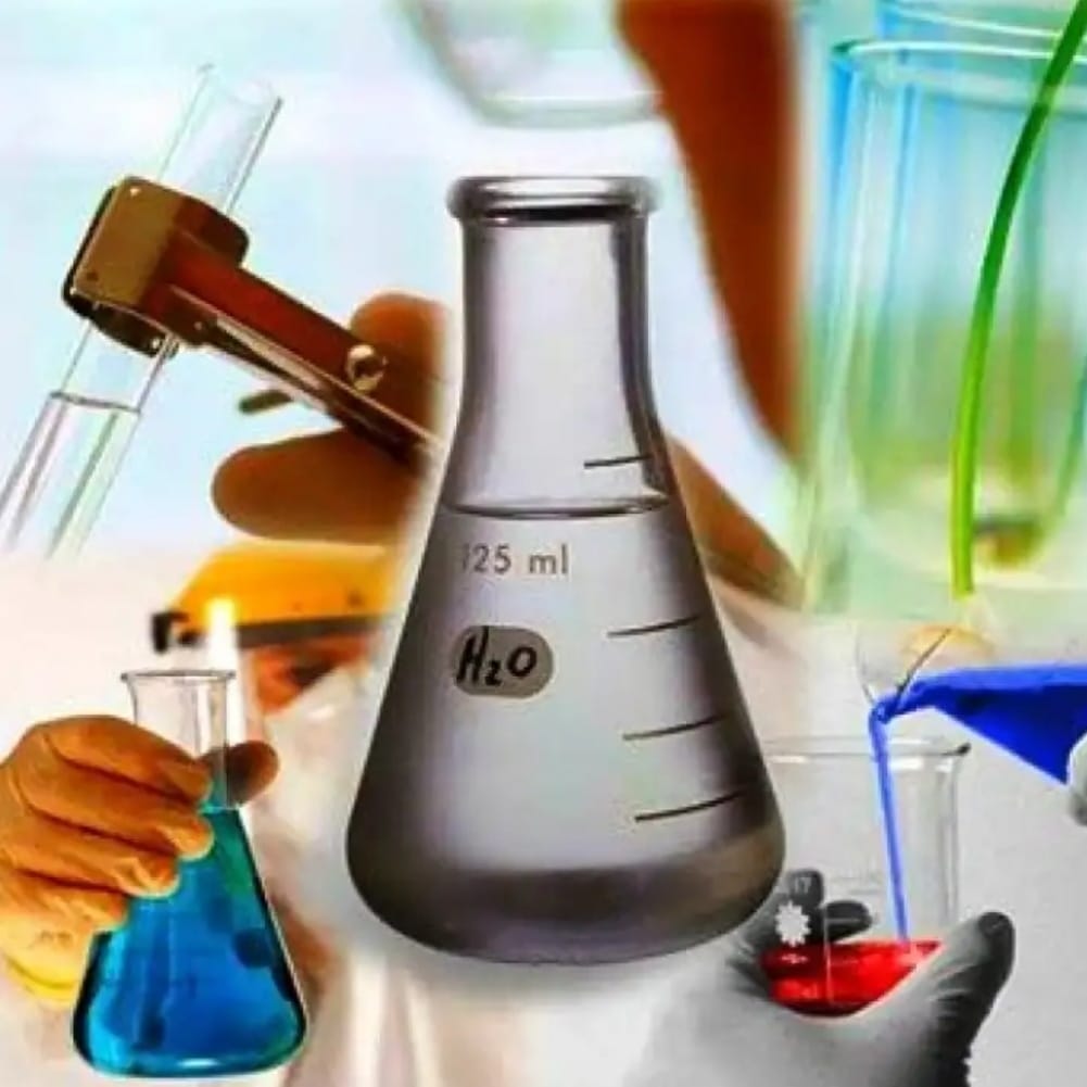ندوة علمية حول الأمن والسلامة الكيميائية والبايولوجية في مختبرات المجموعة الطبية لجامعة الانبار